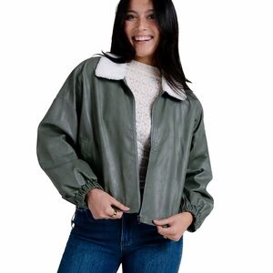 Buttermelon Size M leather Bomber Jacket with fleece collar. New with tags.